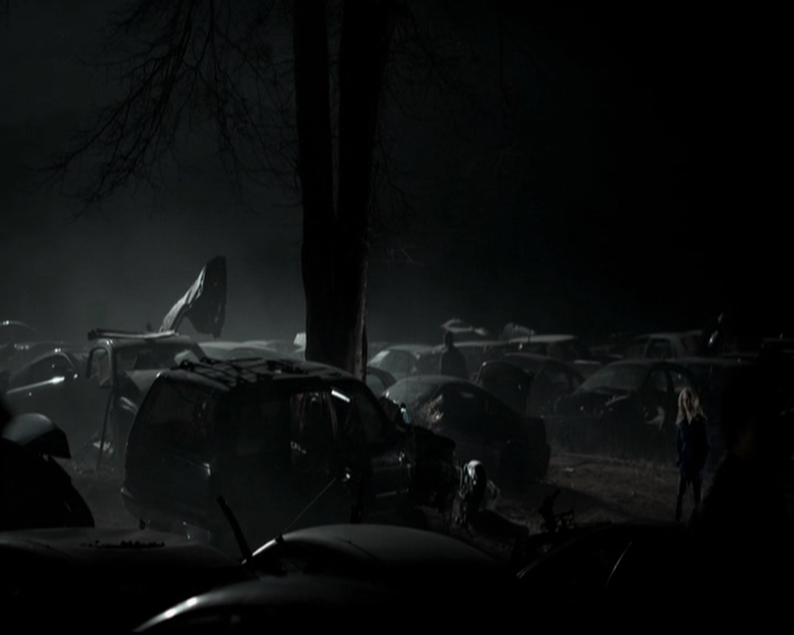 VampireDiariesWorld-dot-org_5x17RescueMe1896.jpg