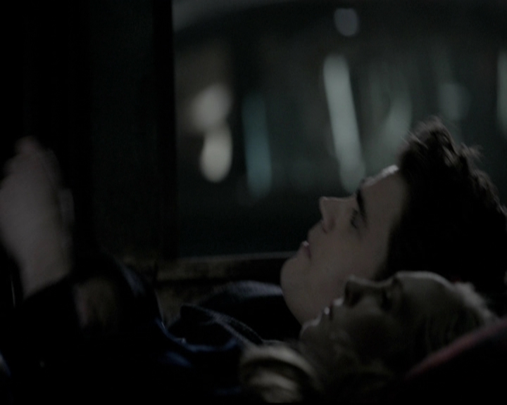 VampireDiariesWorld-dot-org_5x17RescueMe1918.jpg