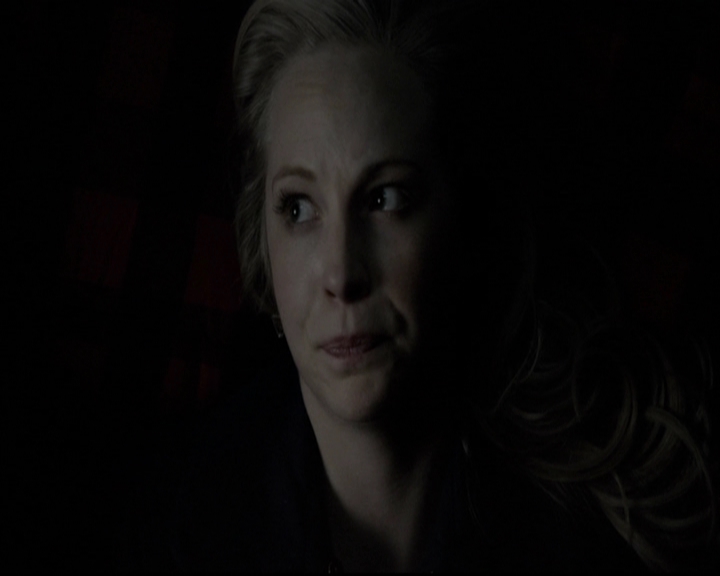 VampireDiariesWorld-dot-org_5x17RescueMe1949.jpg VampireDiariesWorld-dot-org_5x17RescueMe1949.jpg