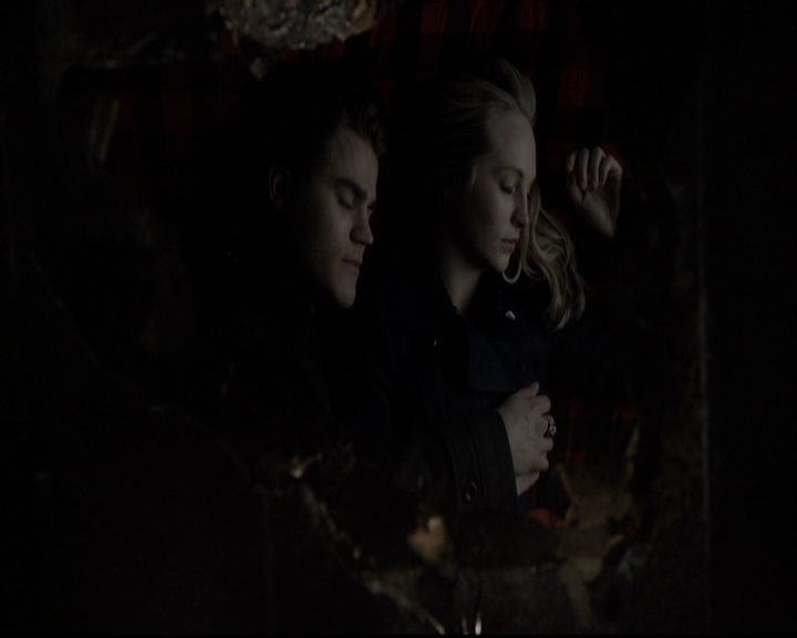 VampireDiariesWorld-dot-org_5x17RescueMe2172.jpg
