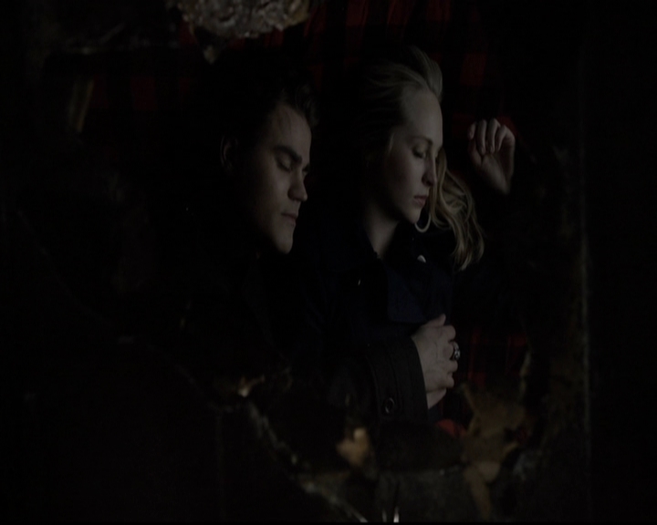 VampireDiariesWorld-dot-org_5x17RescueMe2173.jpg