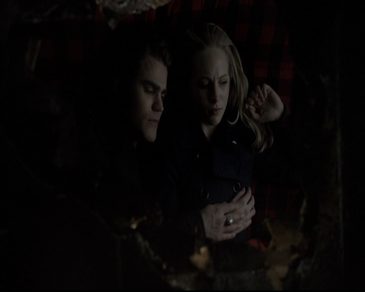 VampireDiariesWorld-dot-org_5x17RescueMe2177.jpg
