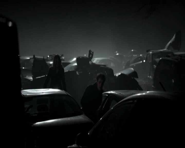 VampireDiariesWorld-dot-org_5x17RescueMe2181.jpg