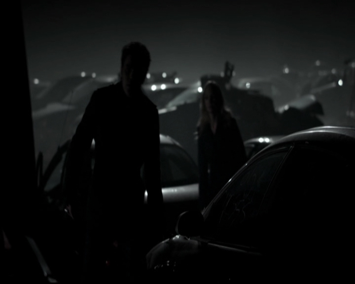 VampireDiariesWorld-dot-org_5x17RescueMe2184.jpg