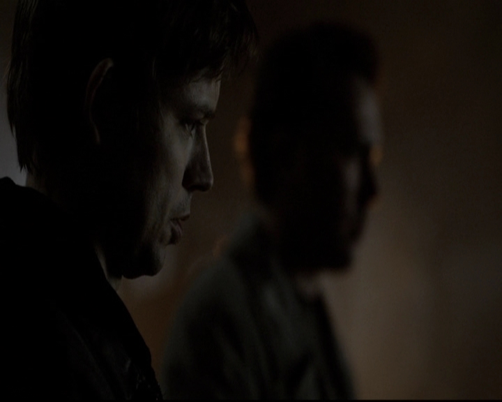 VampireDiariesWorld-dot-org_5x17RescueMe2205.jpg
