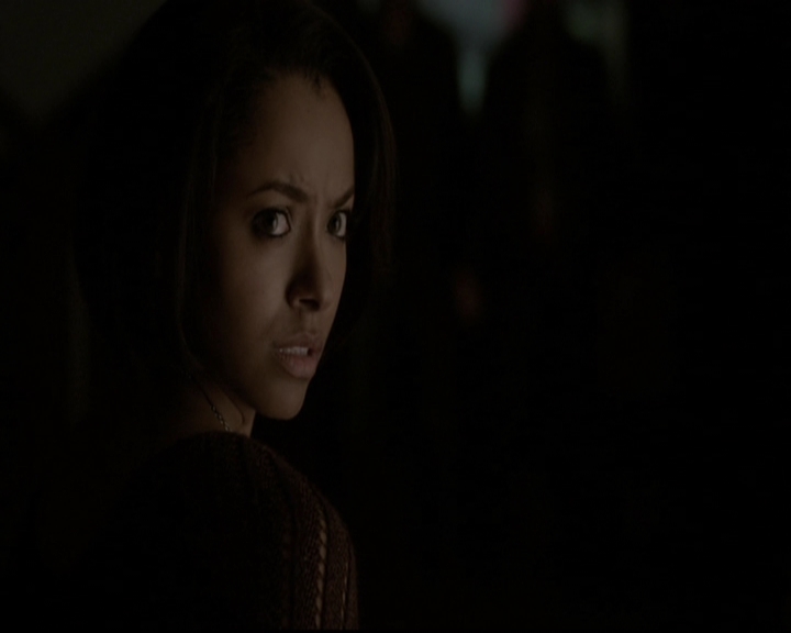 VampireDiariesWorld-dot-org_5x17RescueMe2249.jpg