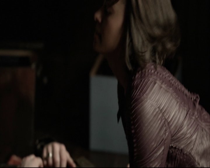 VampireDiariesWorld-dot-org_5x18ResidentEvil-deletedscenes0004.jpg
