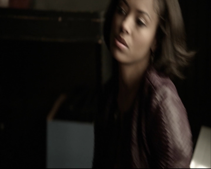 VampireDiariesWorld-dot-org_5x18ResidentEvil-deletedscenes0023.jpg