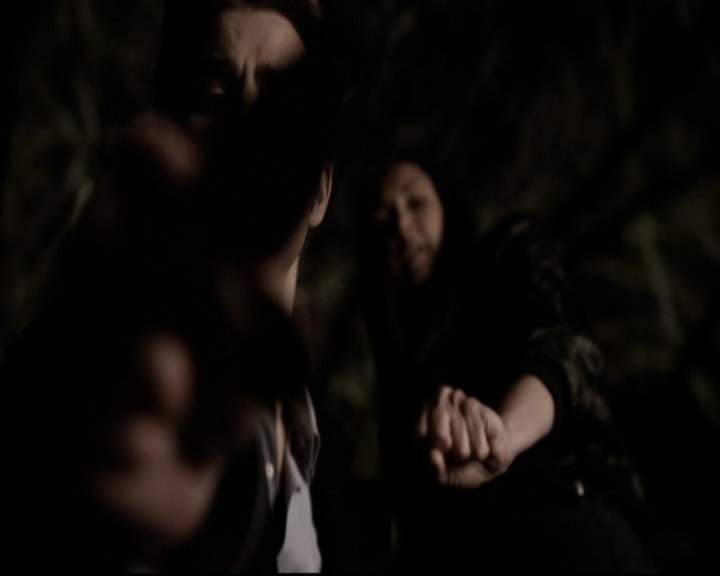 VampireDiariesWorld-dot-org_5x18ResidentEvil0202.jpg VampireDiariesWorld-dot-org_5x18ResidentEvil0202.jpg