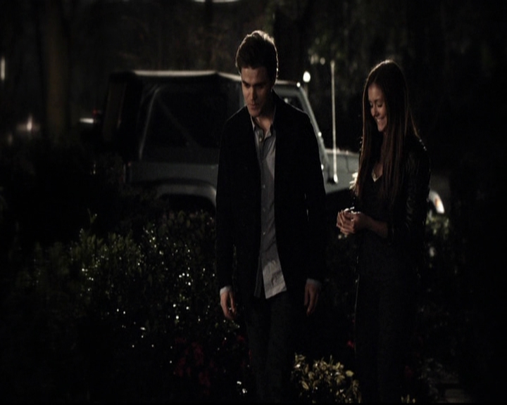 VampireDiariesWorld-dot-org_5x18ResidentEvil0206.jpg