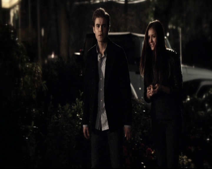 VampireDiariesWorld-dot-org_5x18ResidentEvil0207.jpg