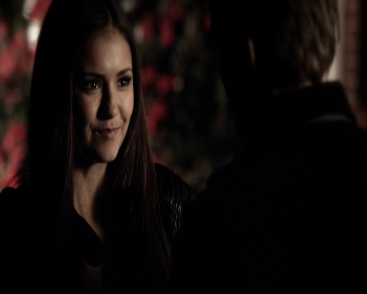 VampireDiariesWorld-dot-org_5x18ResidentEvil0217.jpg