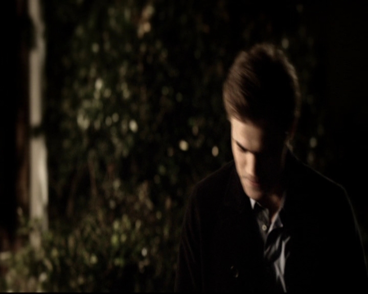VampireDiariesWorld-dot-org_5x18ResidentEvil0256.jpg