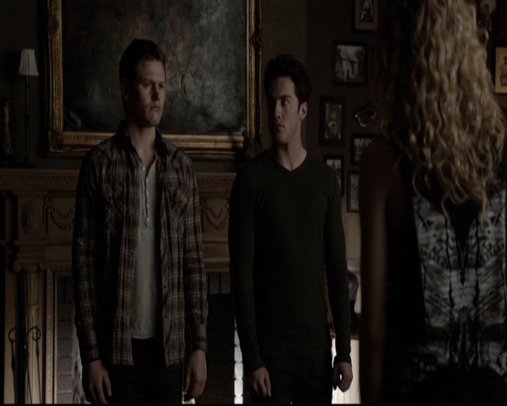 VampireDiariesWorld-dot-org_5x18ResidentEvil0421.jpg