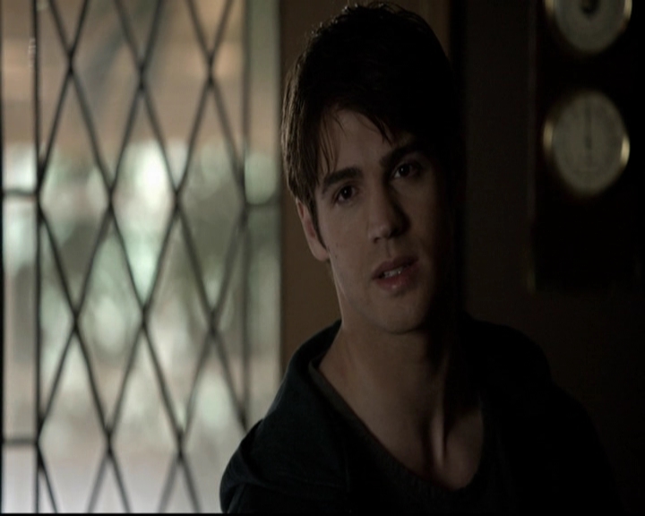 VampireDiariesWorld-dot-org_5x18ResidentEvil0436.jpg