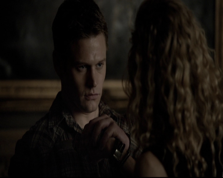 VampireDiariesWorld-dot-org_5x18ResidentEvil0469.jpg
