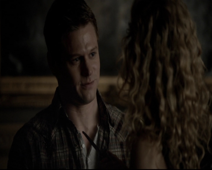 VampireDiariesWorld-dot-org_5x18ResidentEvil0473.jpg