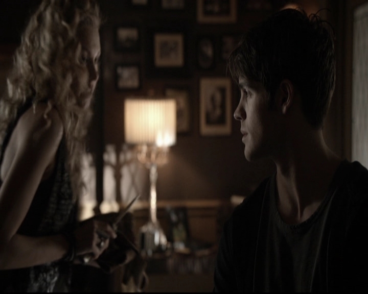 VampireDiariesWorld-dot-org_5x18ResidentEvil0480.jpg VampireDiariesWorld-dot-org_5x18ResidentEvil0480.jpg