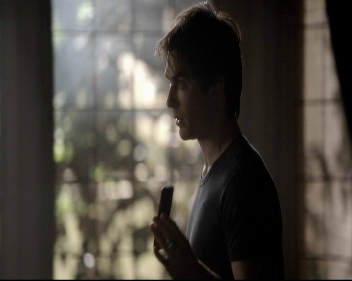 VampireDiariesWorld-dot-org_5x18ResidentEvil0551.jpg
