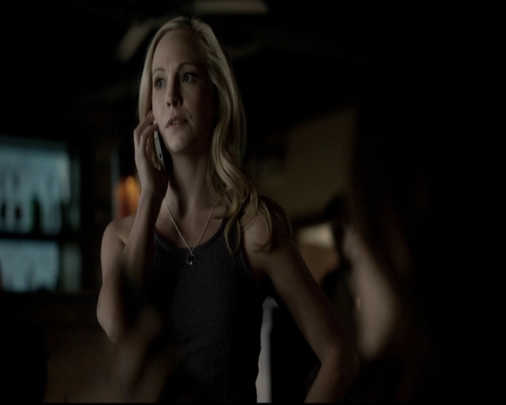 VampireDiariesWorld-dot-org_5x18ResidentEvil0572.jpg