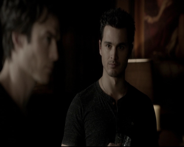 VampireDiariesWorld-dot-org_5x18ResidentEvil0611.jpg