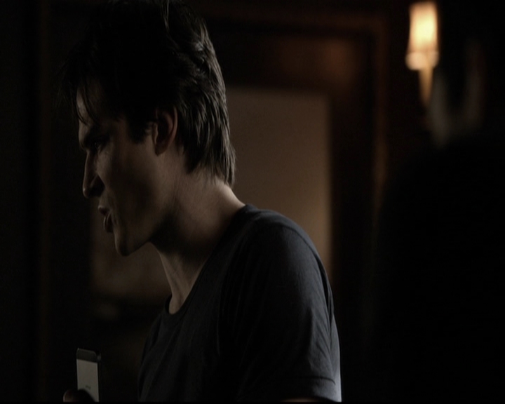 VampireDiariesWorld-dot-org_5x18ResidentEvil0640.jpg