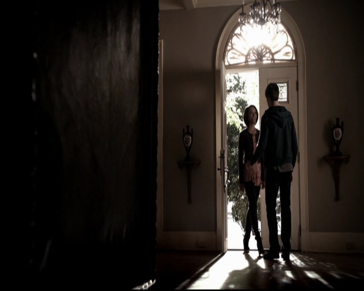 VampireDiariesWorld-dot-org_5x18ResidentEvil0651.jpg
