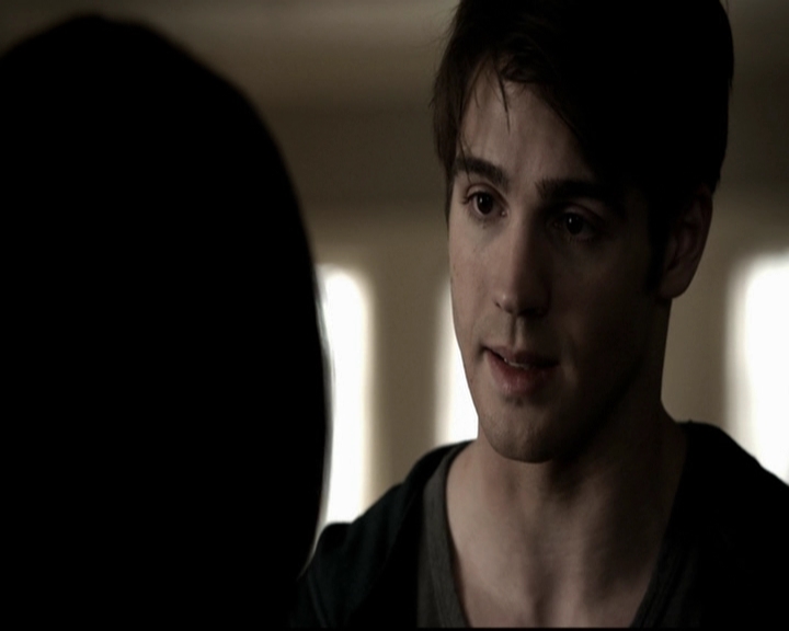 VampireDiariesWorld-dot-org_5x18ResidentEvil0685.jpg