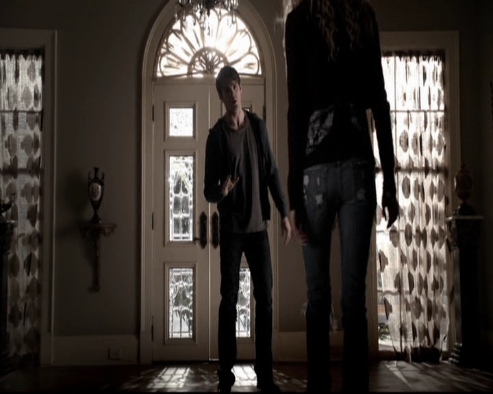 VampireDiariesWorld-dot-org_5x18ResidentEvil0700.jpg