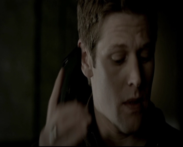VampireDiariesWorld-dot-org_5x18ResidentEvil0726.jpg