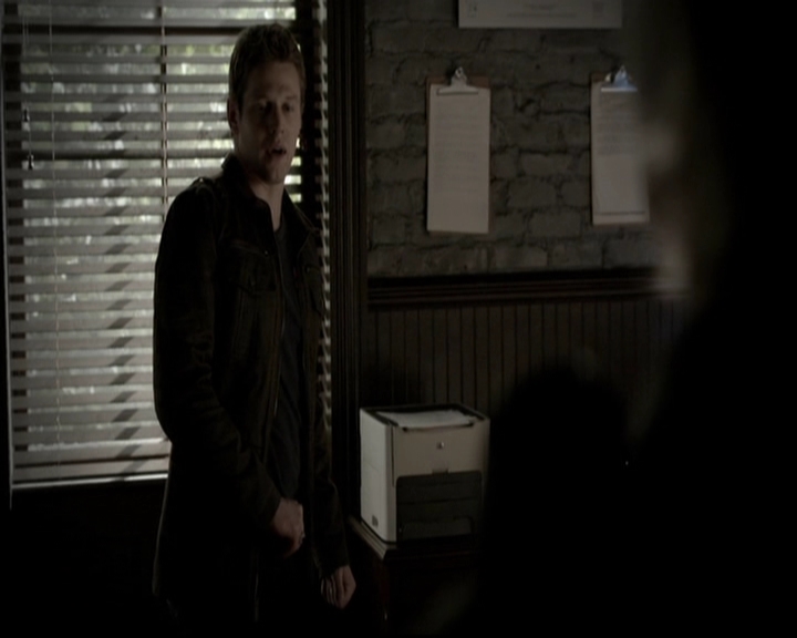 VampireDiariesWorld-dot-org_5x18ResidentEvil0734.jpg