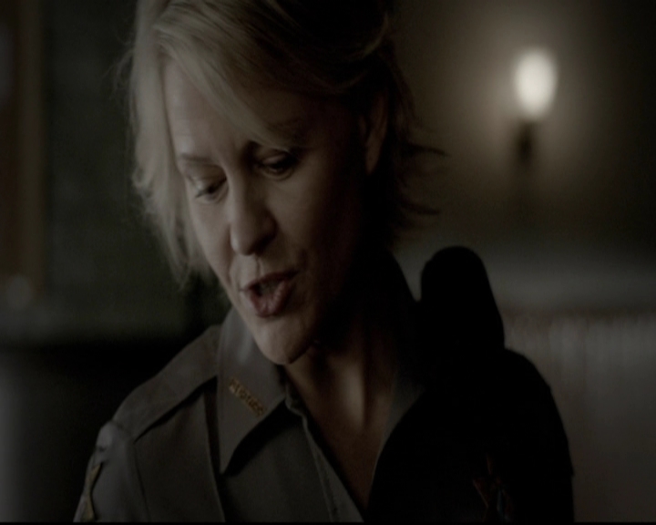 VampireDiariesWorld-dot-org_5x18ResidentEvil0743.jpg