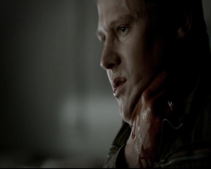 VampireDiariesWorld-dot-org_5x18ResidentEvil0751.jpg