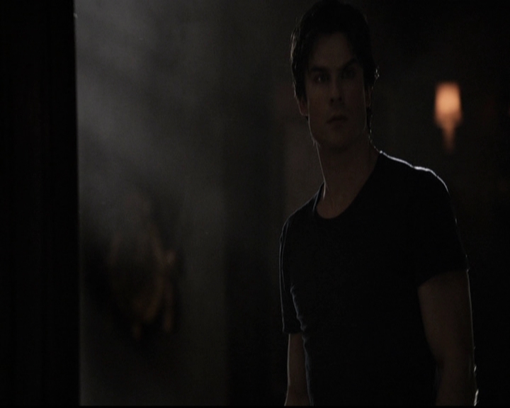 VampireDiariesWorld-dot-org_5x18ResidentEvil0872.jpg