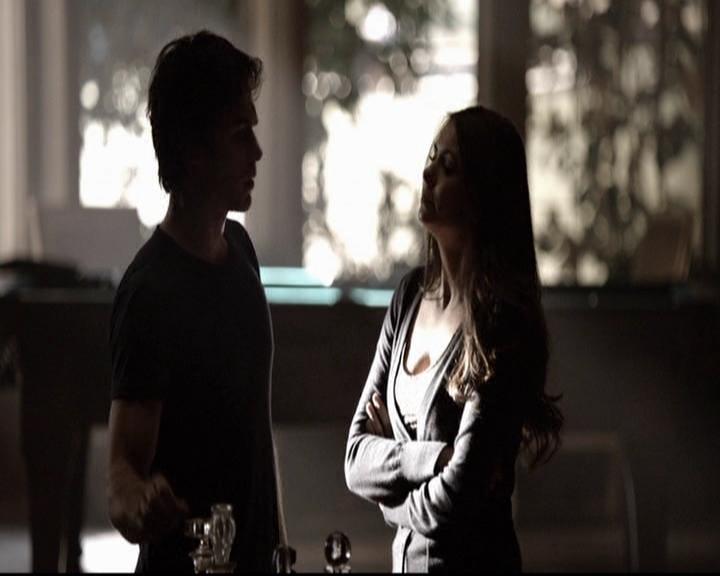 VampireDiariesWorld-dot-org_5x18ResidentEvil0924.jpg VampireDiariesWorld-dot-org_5x18ResidentEvil0924.jpg