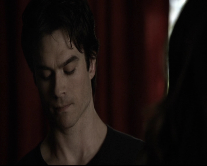 VampireDiariesWorld-dot-org_5x18ResidentEvil1050.jpg