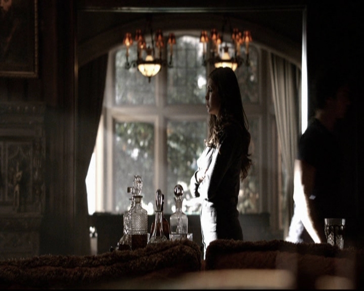 VampireDiariesWorld-dot-org_5x18ResidentEvil1070.jpg
