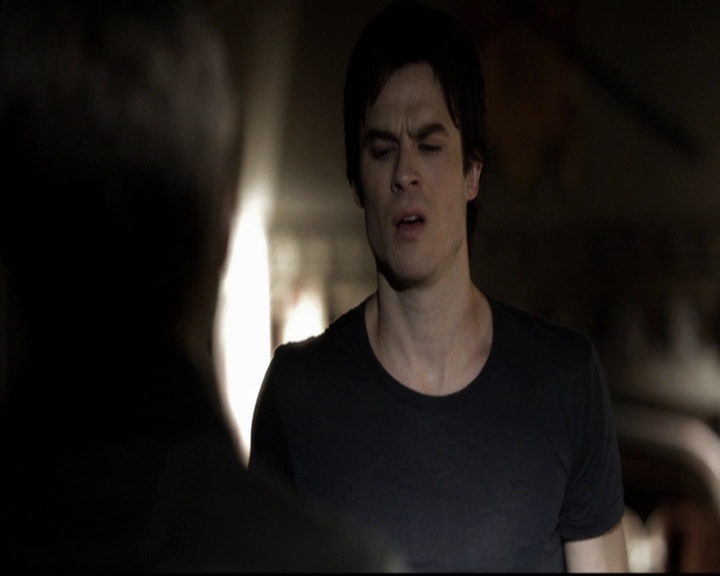 VampireDiariesWorld-dot-org_5x18ResidentEvil1074.jpg