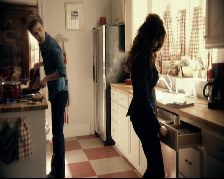 VampireDiariesWorld-dot-org_5x18ResidentEvil1316.jpg