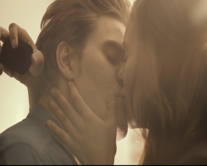 VampireDiariesWorld-dot-org_5x18ResidentEvil1356.jpg