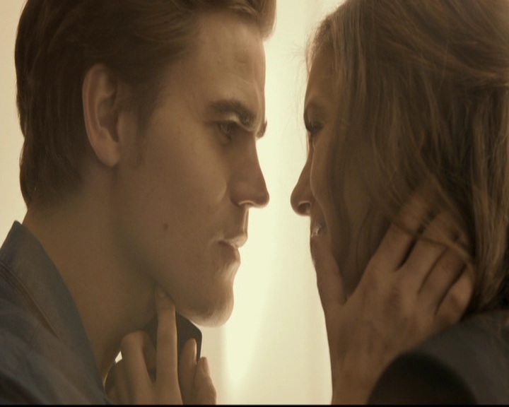 VampireDiariesWorld-dot-org_5x18ResidentEvil1364.jpg