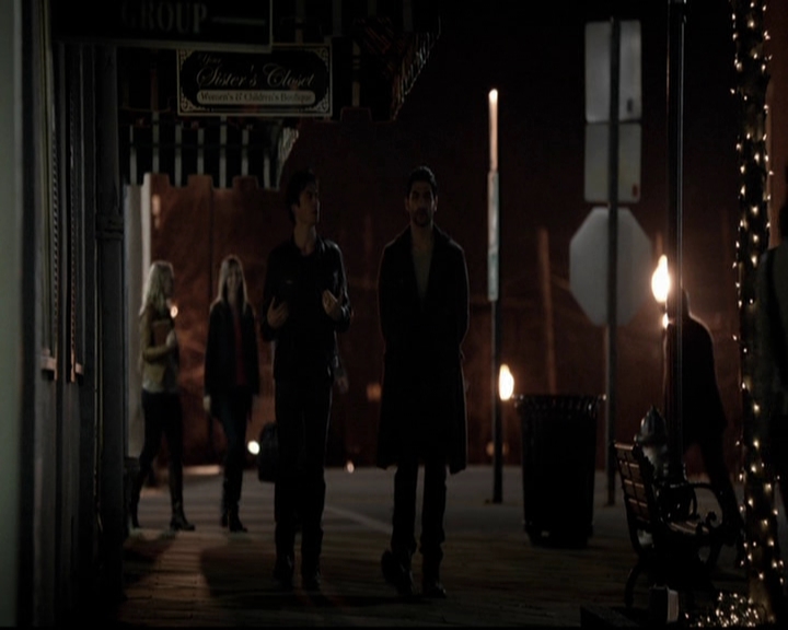 VampireDiariesWorld-dot-org_5x18ResidentEvil1638.jpg
