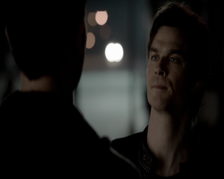 VampireDiariesWorld-dot-org_5x18ResidentEvil1671.jpg