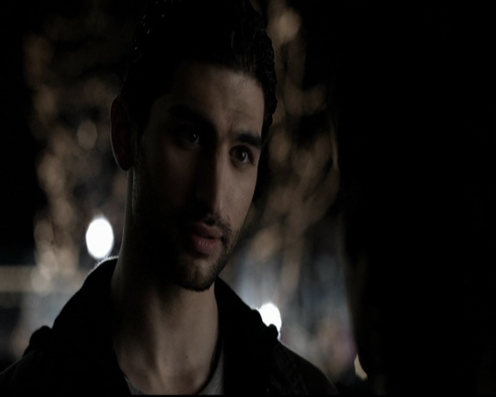VampireDiariesWorld-dot-org_5x18ResidentEvil1678.jpg