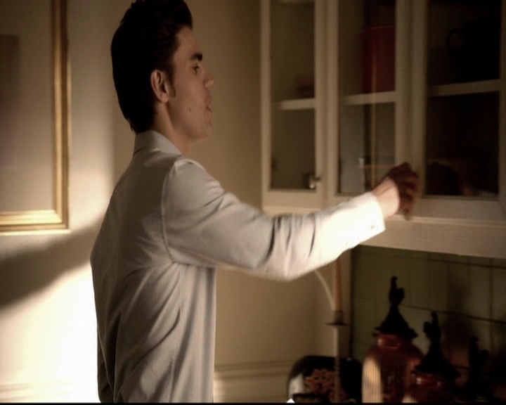 VampireDiariesWorld-dot-org_5x18ResidentEvil1724.jpg