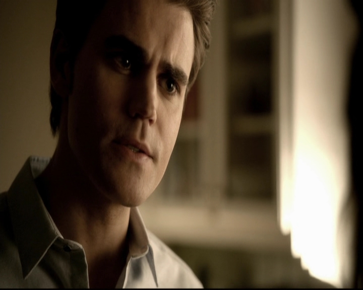 VampireDiariesWorld-dot-org_5x18ResidentEvil1755.jpg