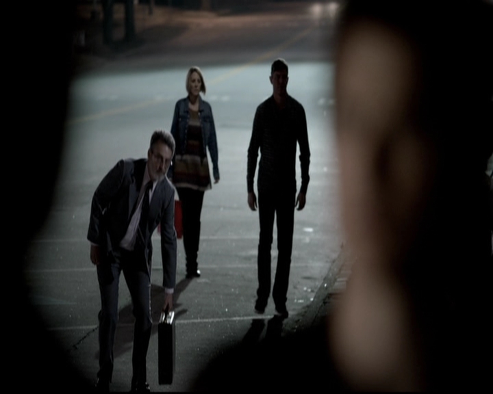 VampireDiariesWorld-dot-org_5x18ResidentEvil1802.jpg