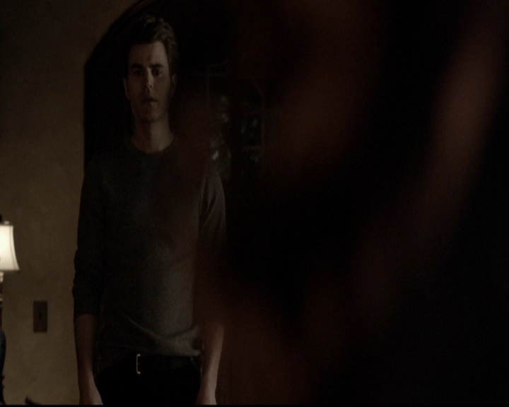 VampireDiariesWorld-dot-org_5x18ResidentEvil1811.jpg
