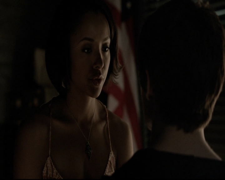 VampireDiariesWorld-dot-org_5x18ResidentEvil2063.jpg