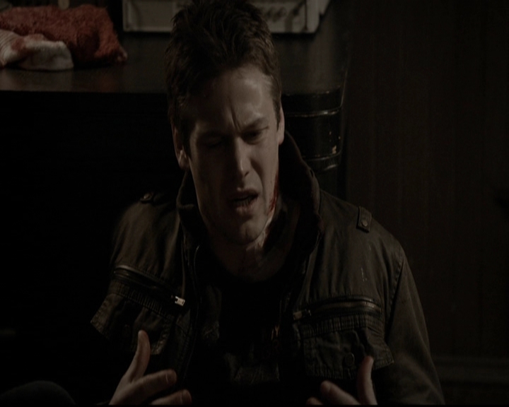 VampireDiariesWorld-dot-org_5x18ResidentEvil2082.jpg